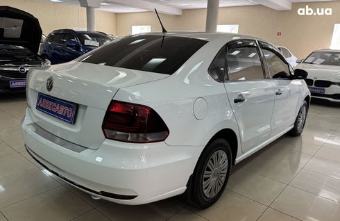 Volkswagen Polo 2019 белый - фото 12