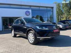 Продаж вживаних Volkswagen Touareg 2015 року в Житомирі - купити на Автобазарі