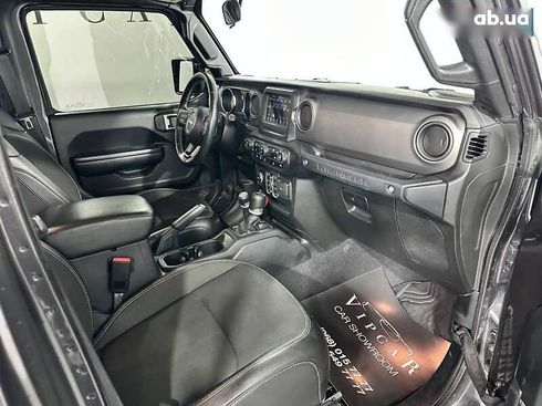 Jeep Wrangler 2021 - фото 16