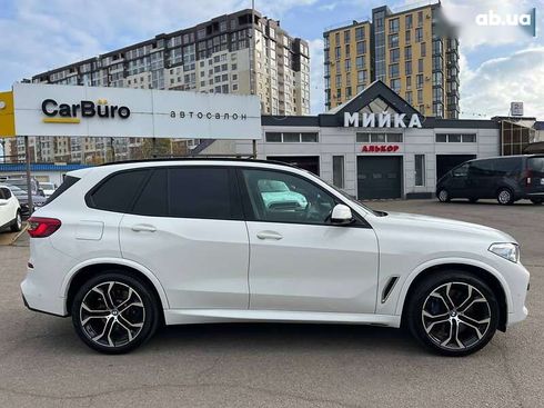 BMW X5 2019 - фото 17
