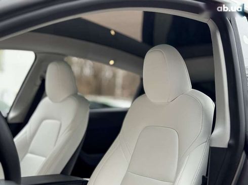 Tesla Model Y 2024 - фото 14