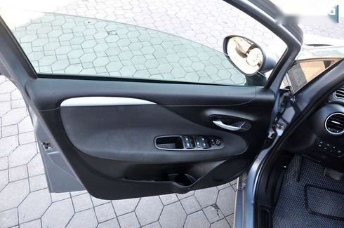 Fiat Punto 2012 - фото 16