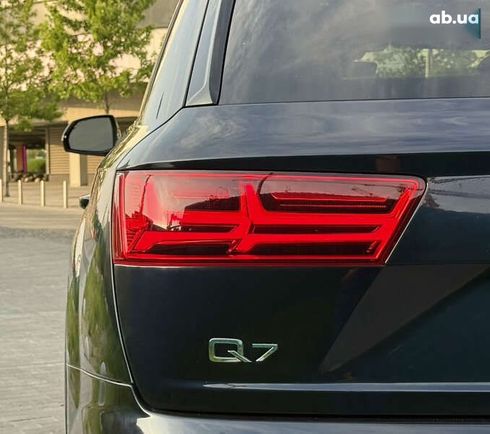Audi Q7 2017 - фото 8