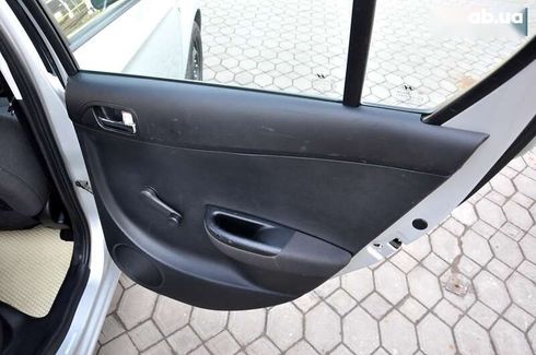 Hyundai i20 2012 - фото 23