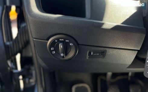 Volkswagen Caravelle 2016 - фото 19