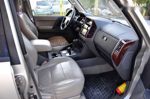 Mitsubishi Pajero 2006 - фото 26