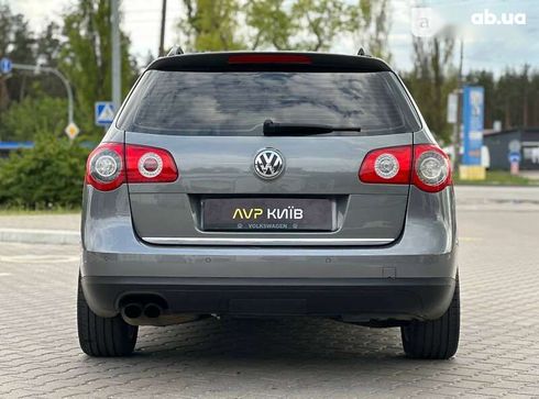 Volkswagen Passat 2005 - фото 8