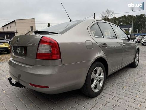 Skoda Octavia 2009 - фото 15