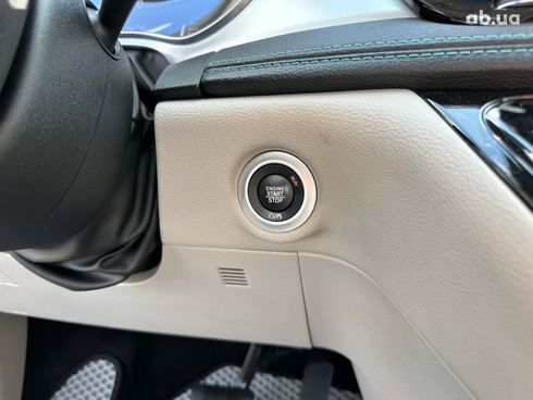 Chrysler Pacifica 2017 красный - фото 103