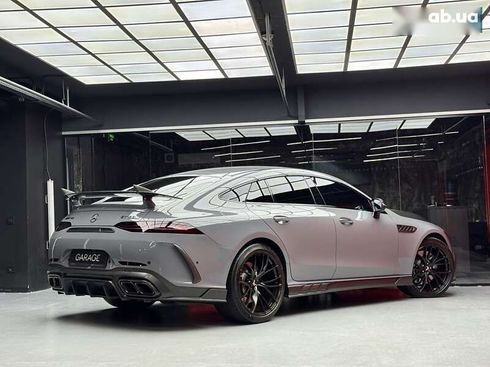 Mercedes-Benz AMG GT 4 2019 - фото 17
