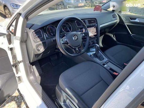 Volkswagen e-Golf 2020 - фото 2