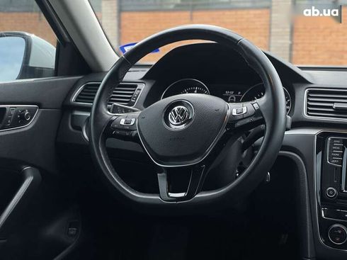 Volkswagen Passat 2017 - фото 13