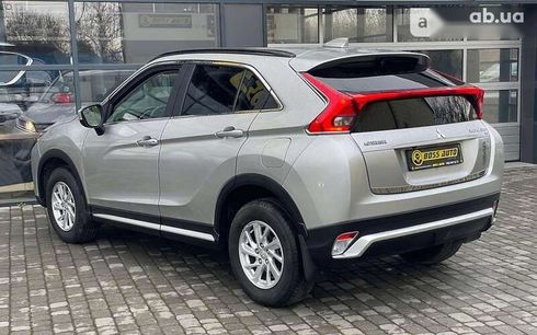 Mitsubishi Eclipse Cross 2018 - фото 4