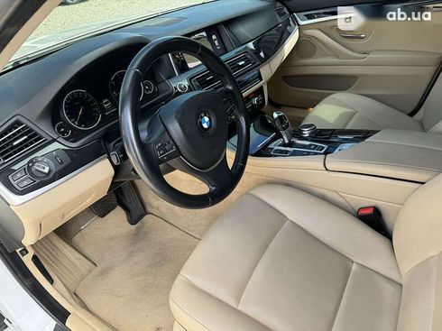 BMW 5 серия 2016 - фото 14