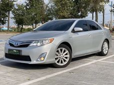 Продажа б/у Toyota Camry в Киеве - купить на Автобазаре