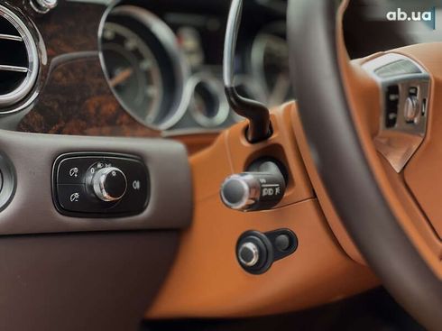 Bentley Continental GT 2016 - фото 23