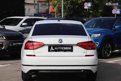 Volkswagen Passat 2016 - фото 5