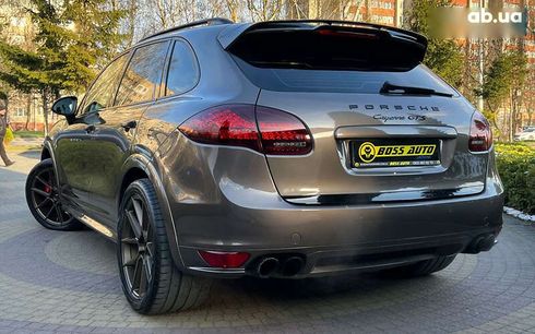 Porsche Cayenne 2012 - фото 10