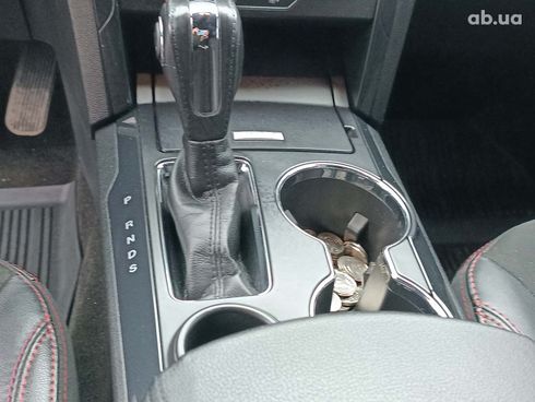 Ford Explorer 2018 черный - фото 30