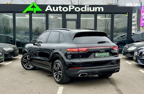 Porsche Cayenne 2018 - фото 14