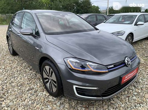 Volkswagen e-Golf 2019 - фото 22