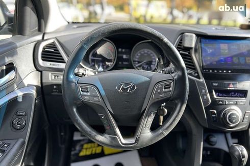 Hyundai Santa Fe 2017 - фото 12