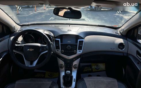 Chevrolet Cruze 2010 - фото 11