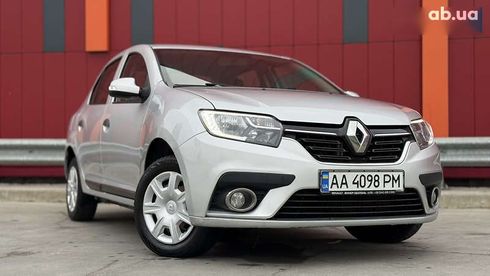 Renault Logan 2017 - фото 8