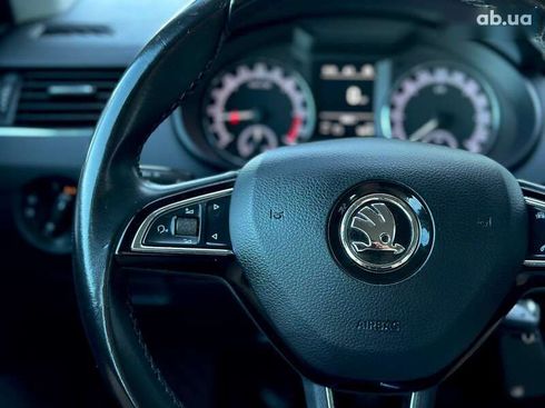 Skoda Octavia 2017 - фото 14