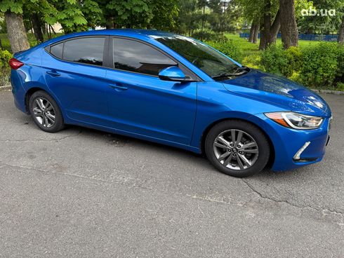 Hyundai Elantra 2016 синий - фото 4