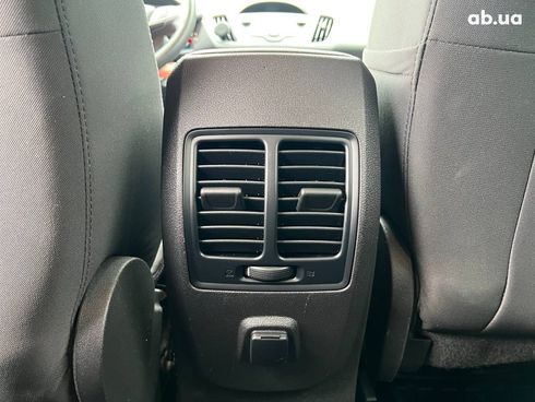 Ford Escape 2016 синий - фото 38