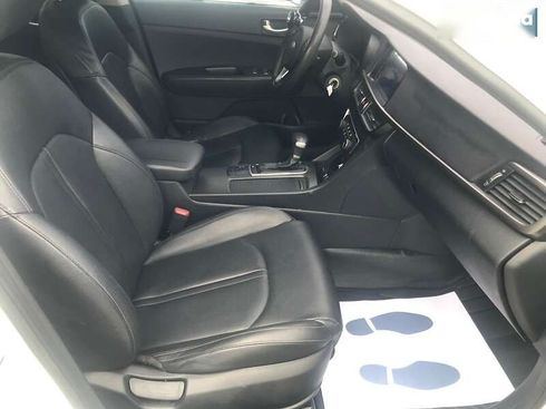 Kia K5 2017 - фото 8