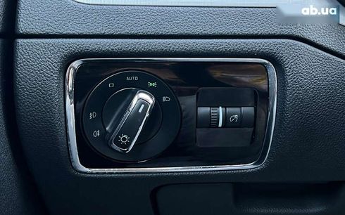 Skoda Superb 2012 - фото 22