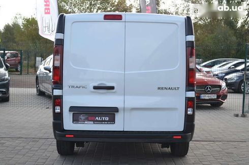 Renault Trafic 2020 - фото 16