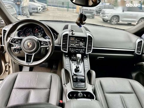 Porsche Cayenne 2015 - фото 25