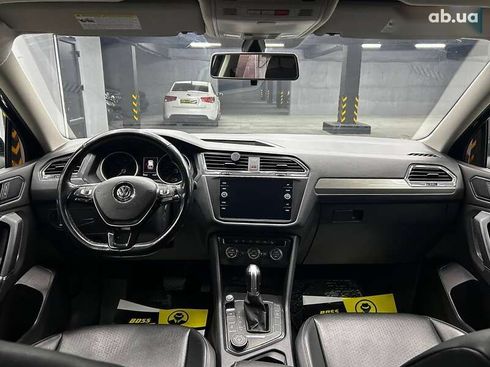 Volkswagen Tiguan 2017 - фото 9