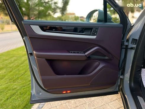 Porsche Cayenne 2023 - фото 24