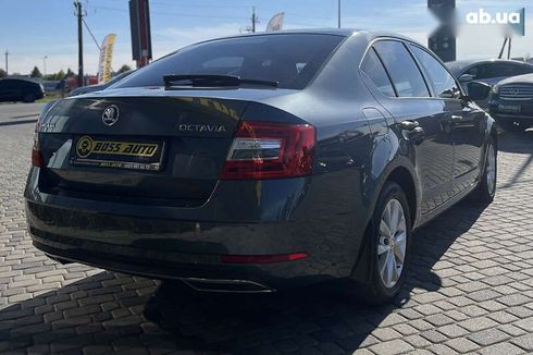 Skoda Octavia 2019 - фото 7