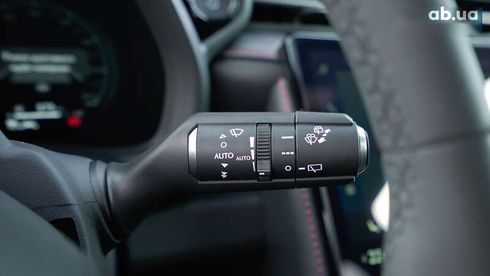 Lexus LBX 2023 - фото 22