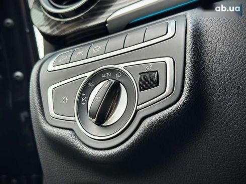 Mercedes-Benz V-Класс 2019 - фото 27