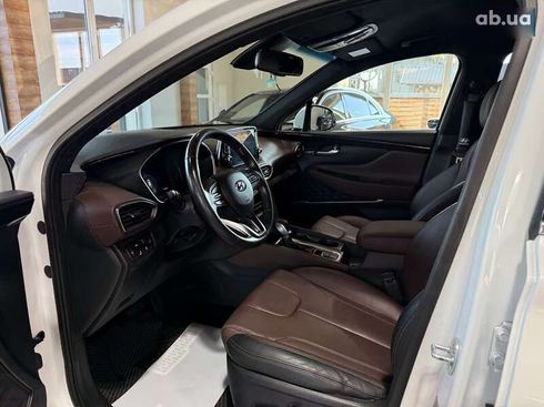Hyundai Santa Fe 2020 - фото 16