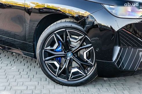 BMW iX 2021 - фото 18