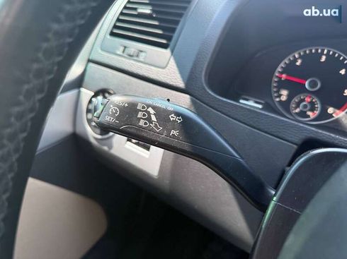 Volkswagen Multivan 2012 - фото 26