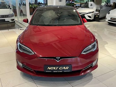 Tesla Model S 2016 - фото 16