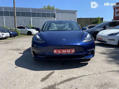 Tesla Model 3 2021 - фото 2