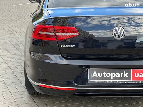 Volkswagen Passat 2017 черный - фото 35