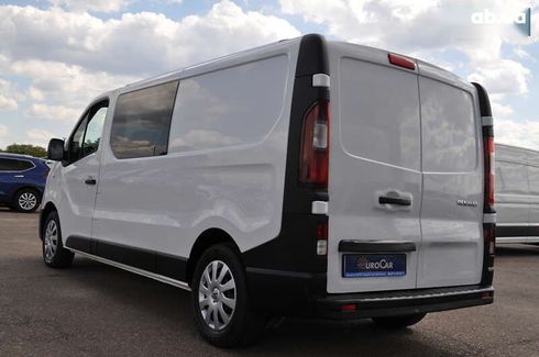 Renault Trafic 2018 - фото 14
