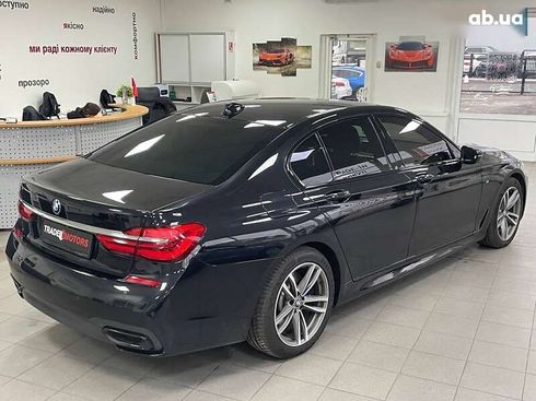 BMW 7 серия 2016 - фото 9