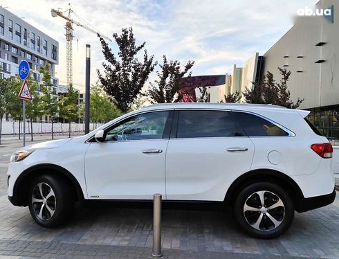 Kia Sorento 2015 - фото 12
