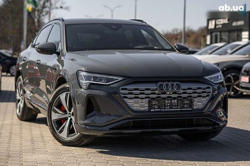 Audi Q8 e-tron 2023 - фото 3